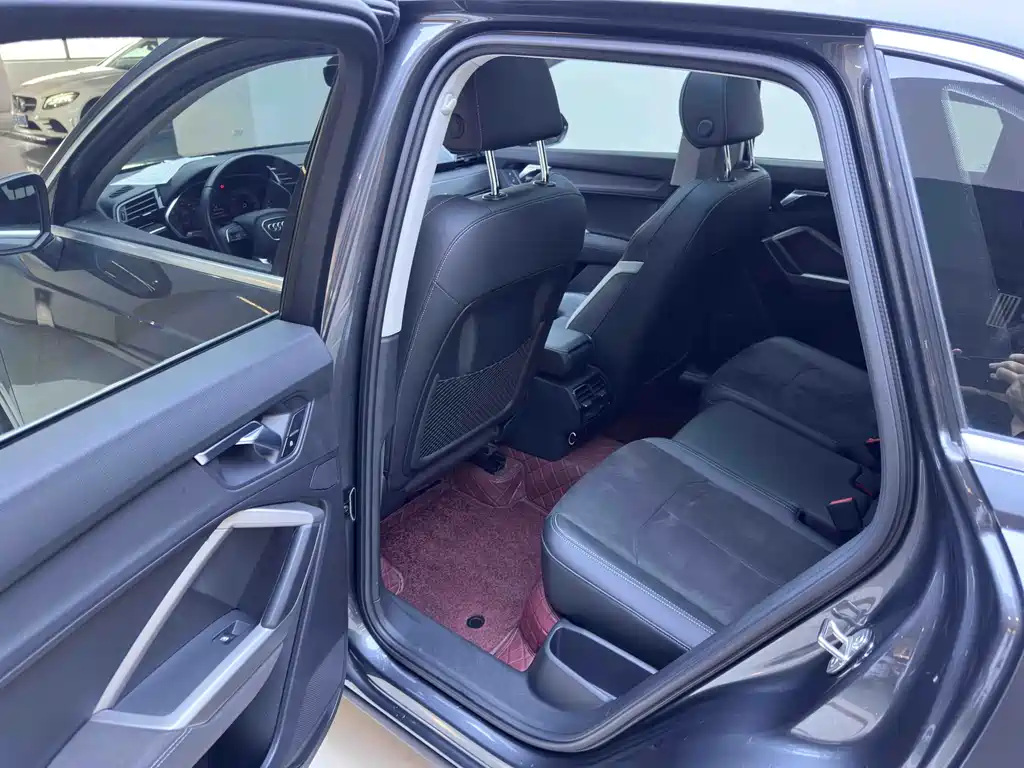 Audi Q3 2022 35 TFSI Fashion
