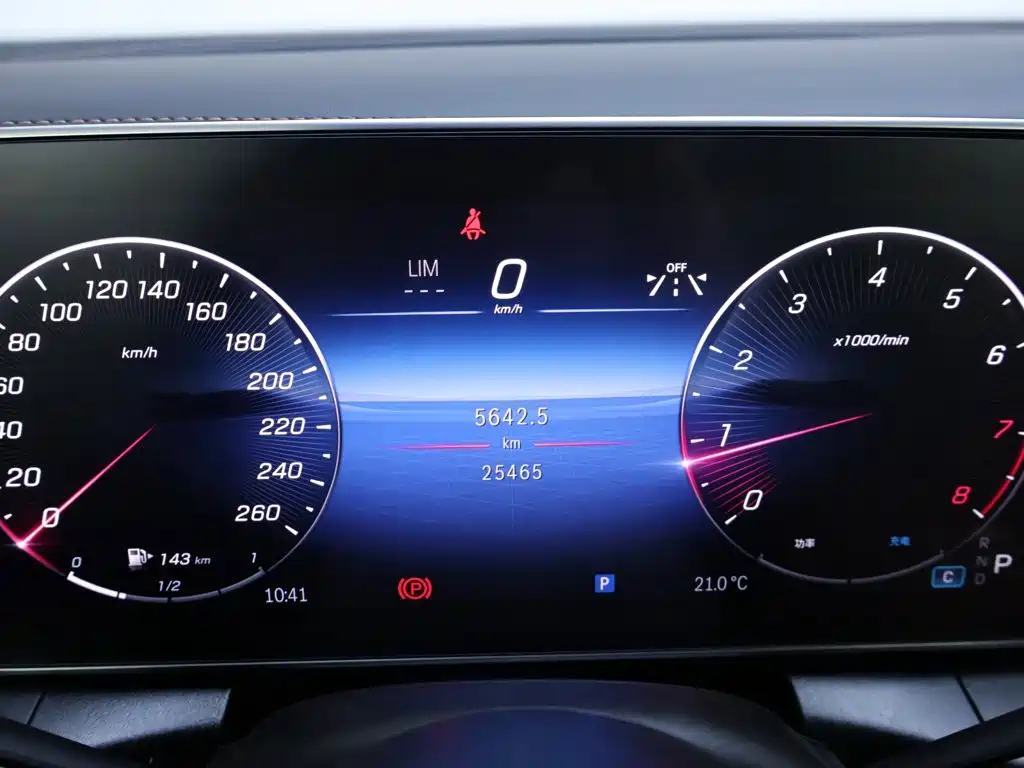 Mercedes-Benz GLC — миниатюра 15