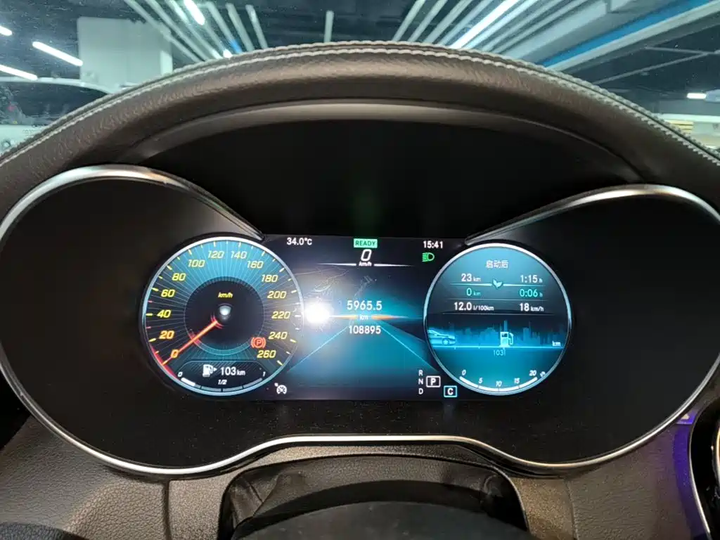 Mercedes-Benz C-Class — миниатюра 12