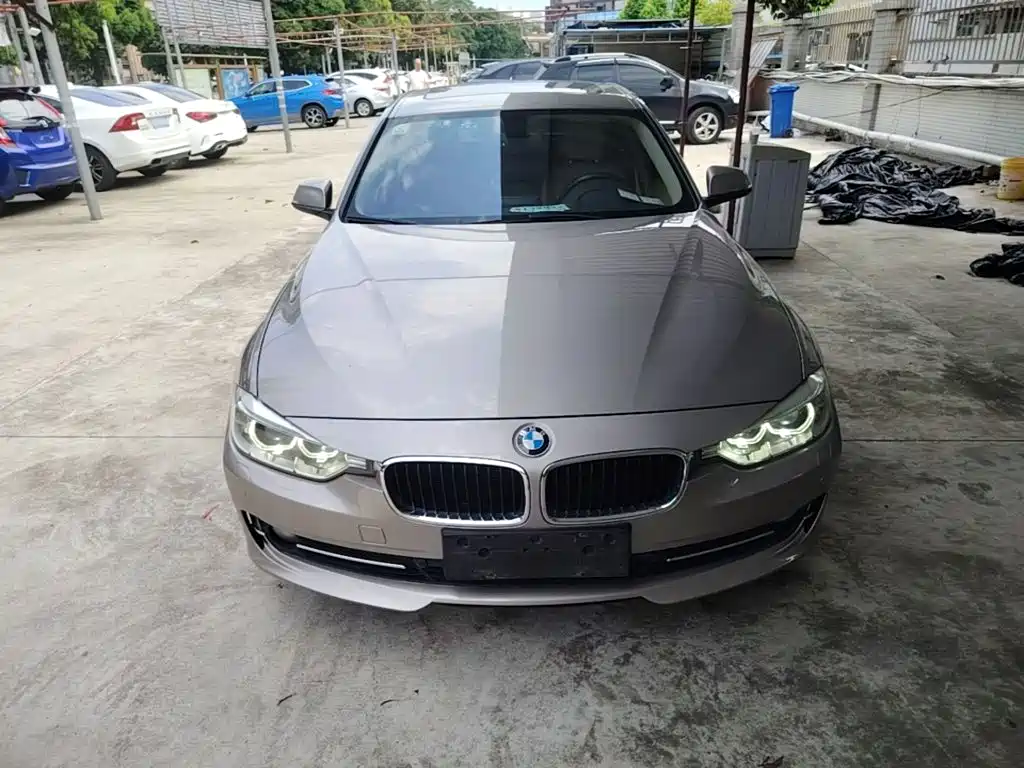 BMW 3 Series — миниатюра 3
