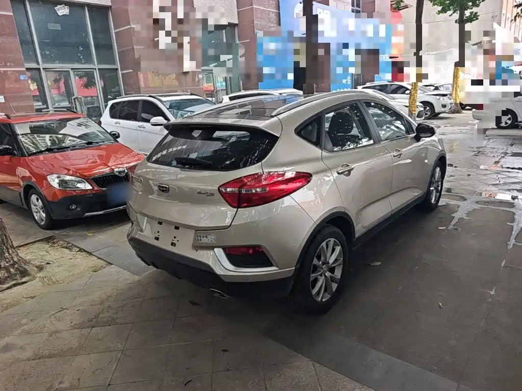 Geely Emgrand GS — миниатюра 7
