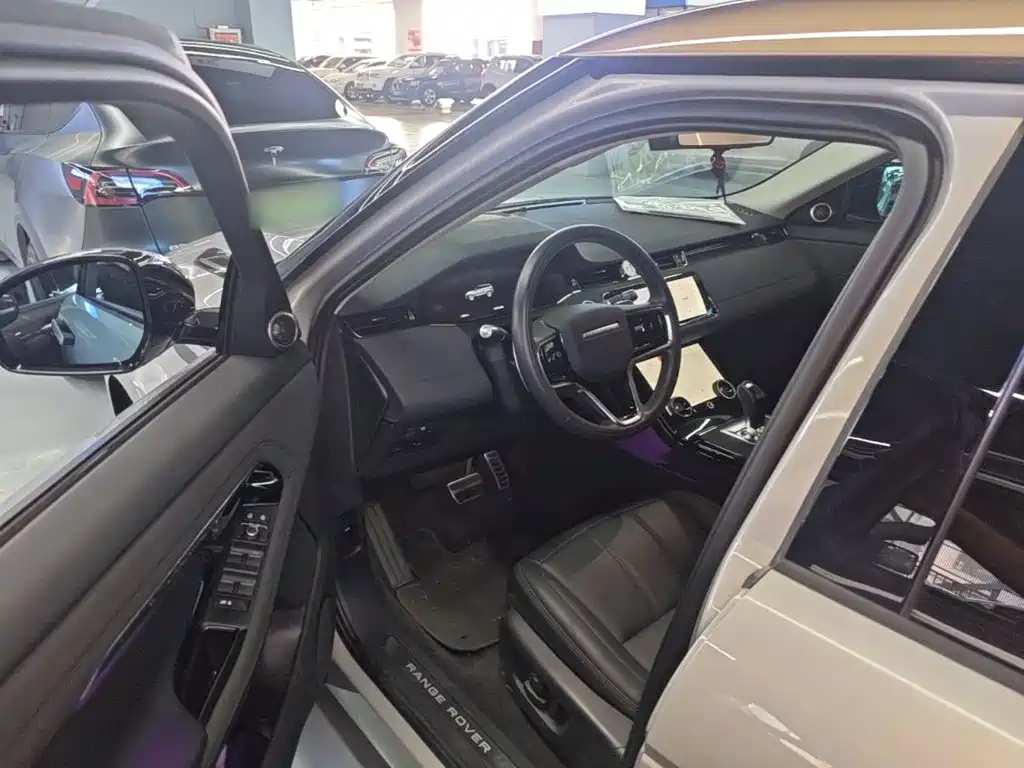 Land Rover Evoque — миниатюра 16