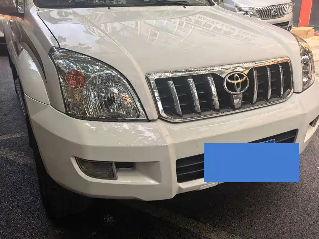Toyota Land Cruiser Prado 2010 4.0L AT TX-L