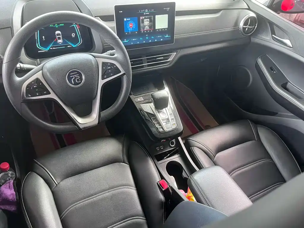 BYD Yuan EV — миниатюра 6