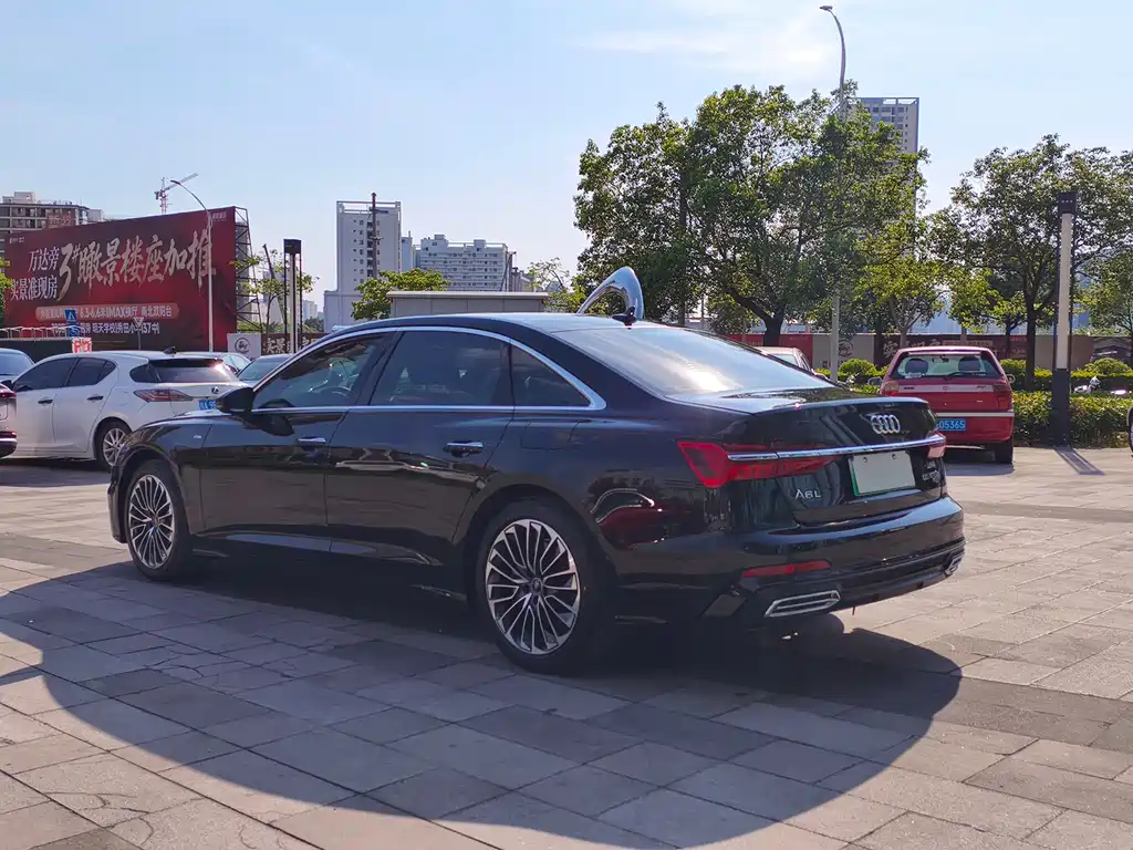 Audi A6L New Energy — миниатюра 6