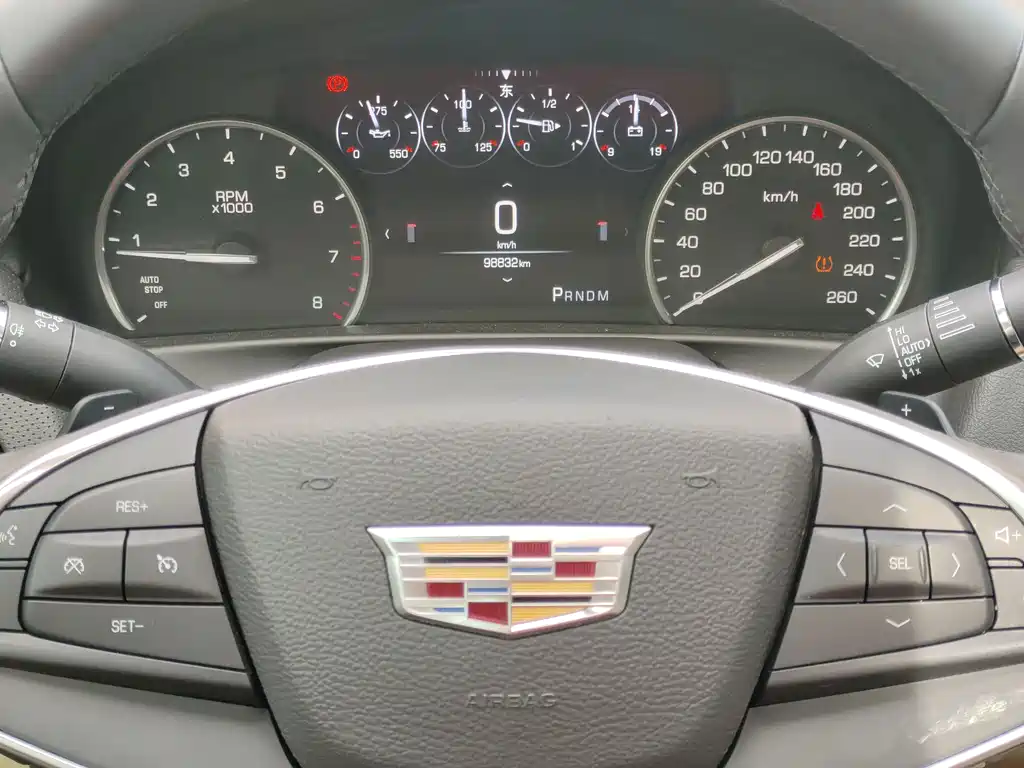 Cadillac CT6 — миниатюра 8
