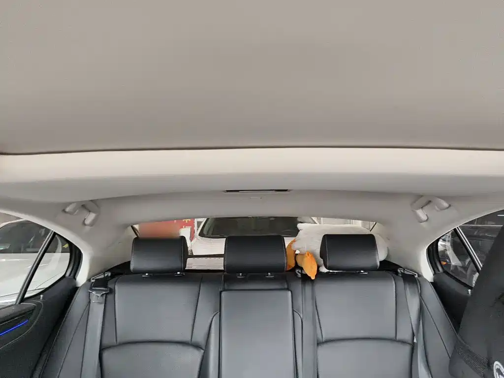 Lexus ES 2020 200