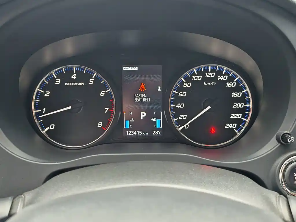 Mitsubishi Outlander — миниатюра 11