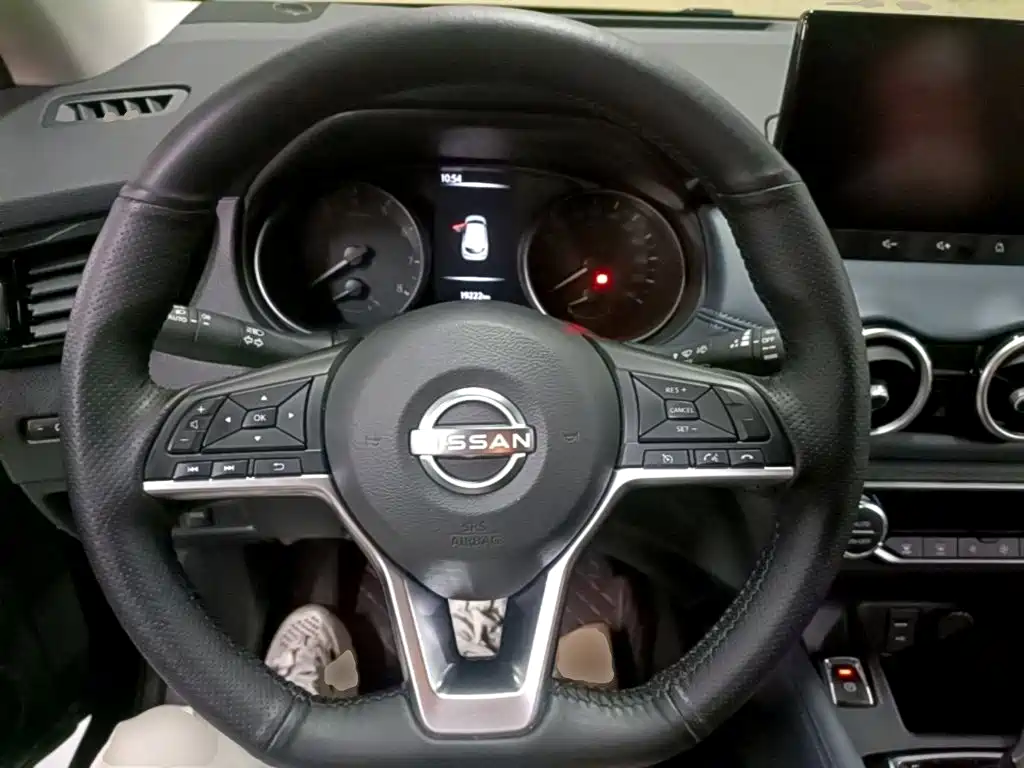 Nissan Qashqai — миниатюра 11