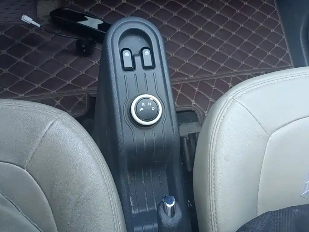 Wuling MINIEV — миниатюра 14