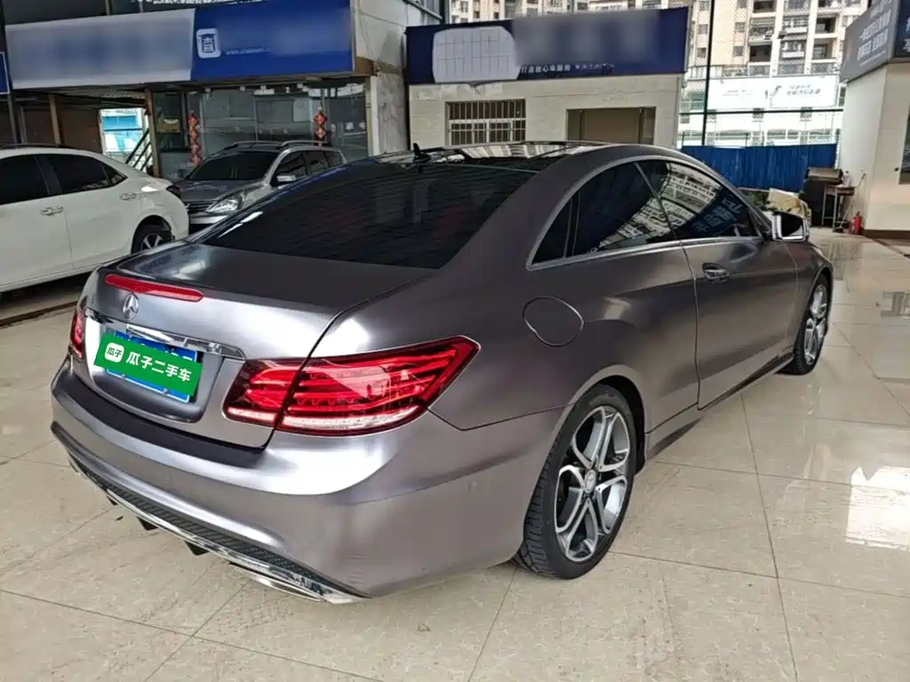 Mercedes-Benz E-Class (Import) — миниатюра 7