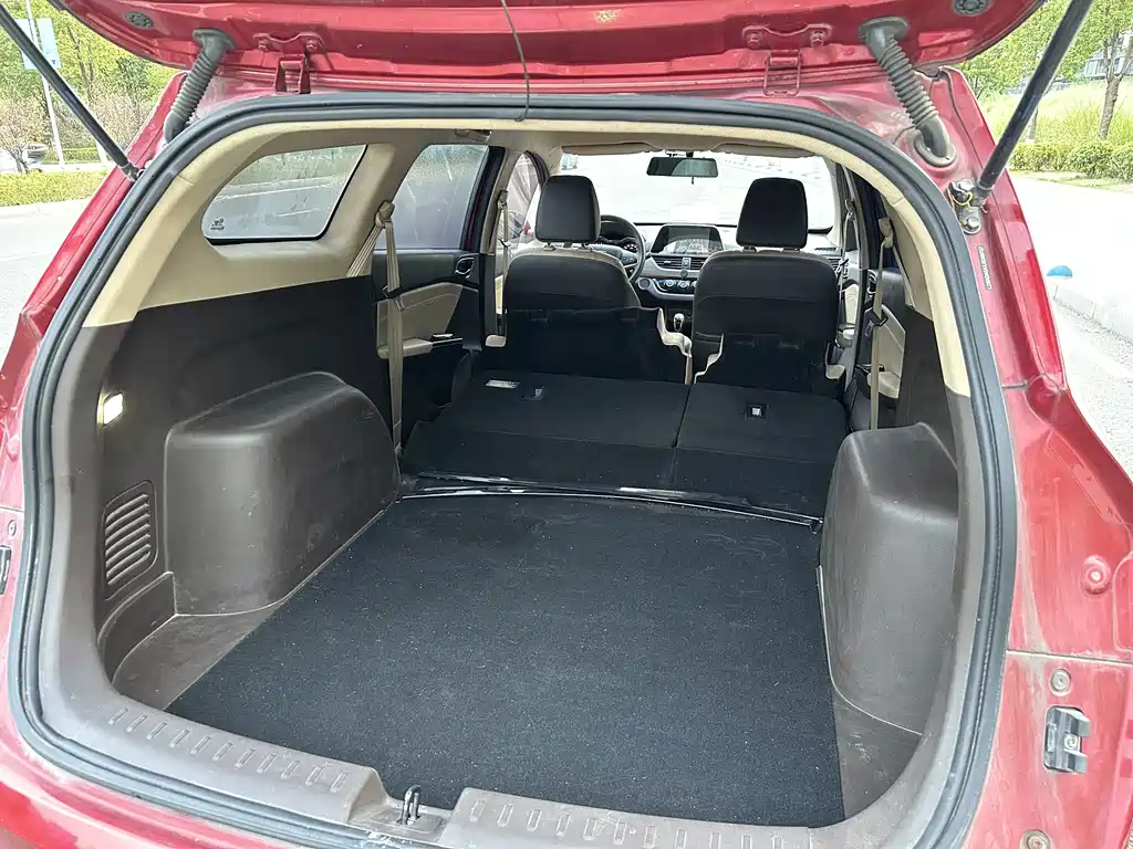 Baojun 310W — миниатюра 27