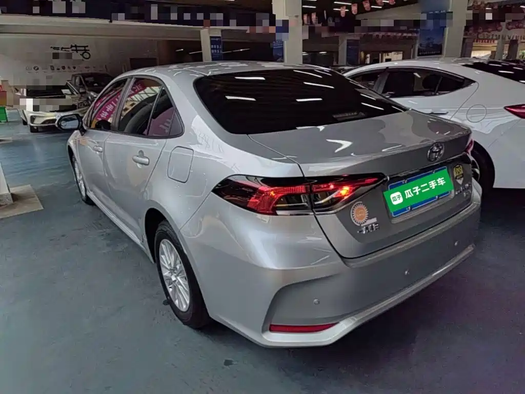 Toyota Corolla — миниатюра 5