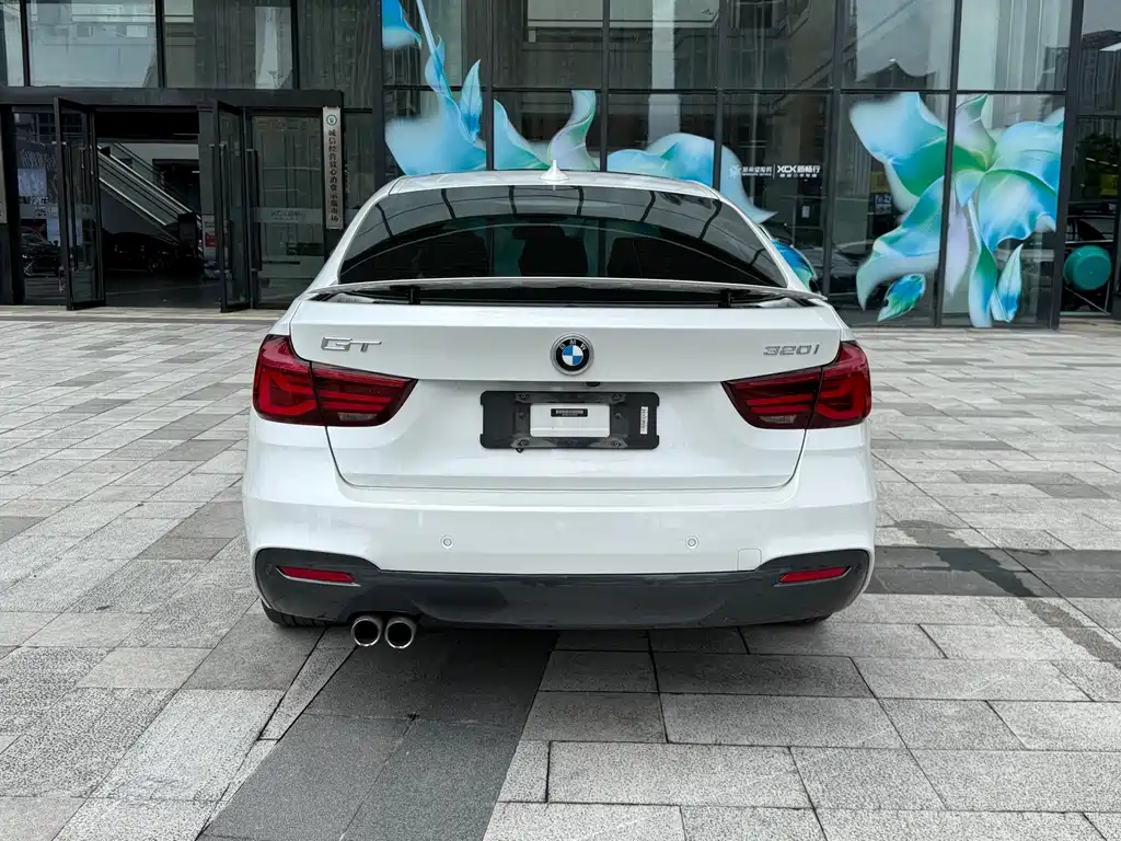 BMW 3 Series GT — миниатюра 5