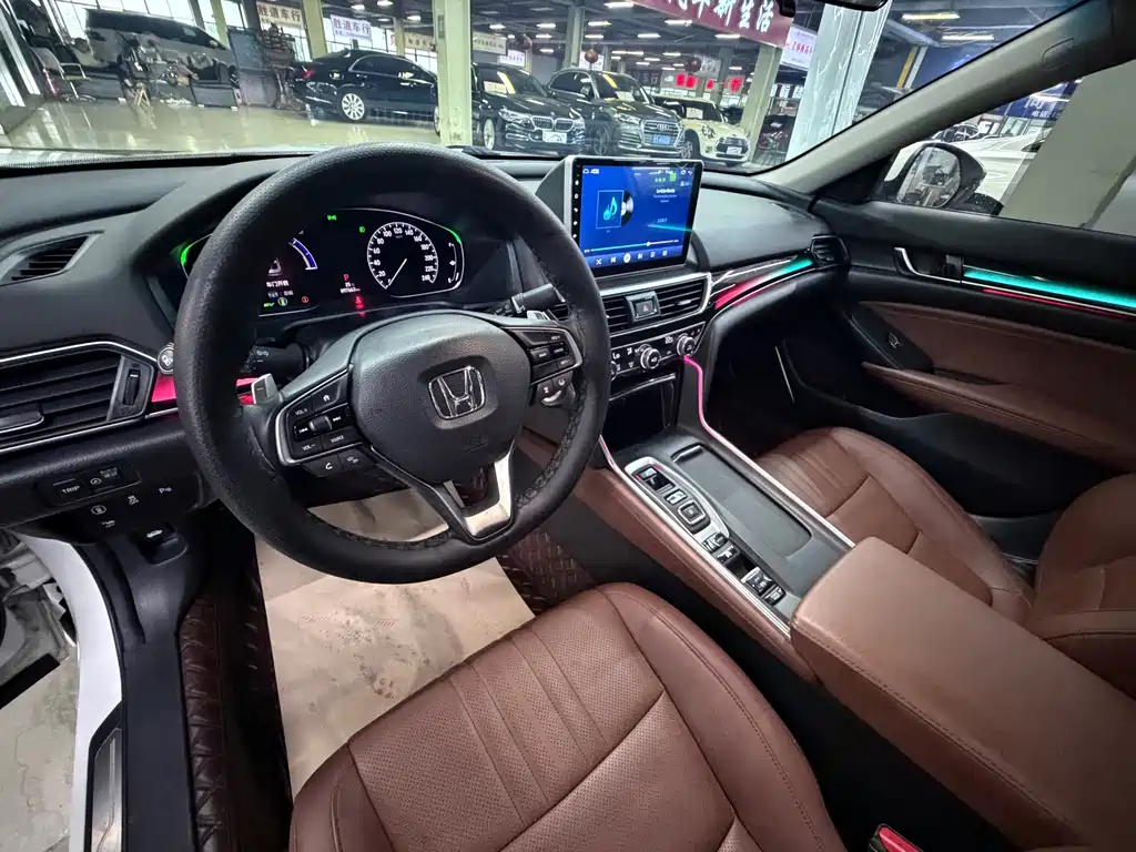 Honda Inspire — миниатюра 12