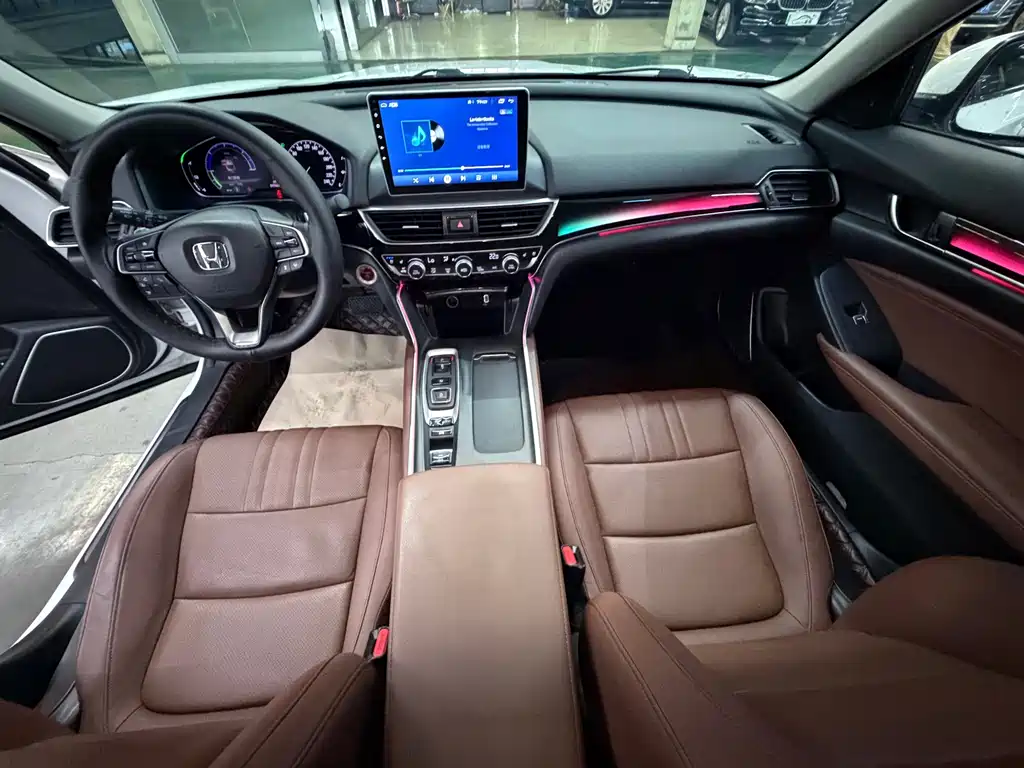 Honda Inspire — миниатюра 8