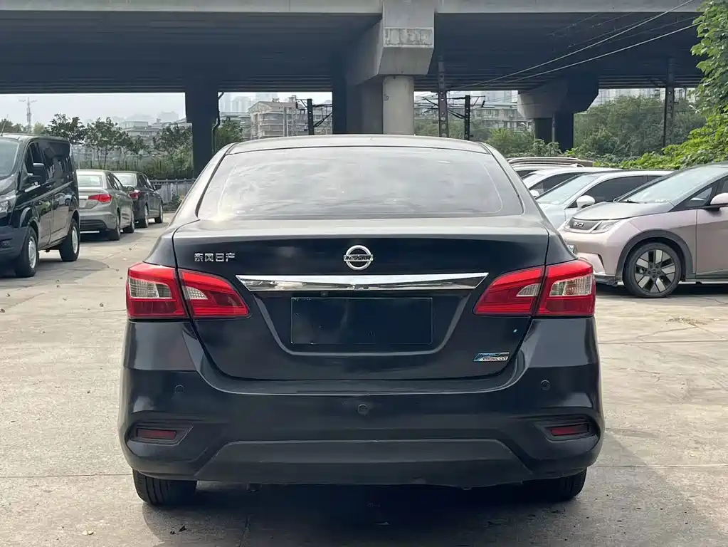 Nissan Sylphy — миниатюра 5