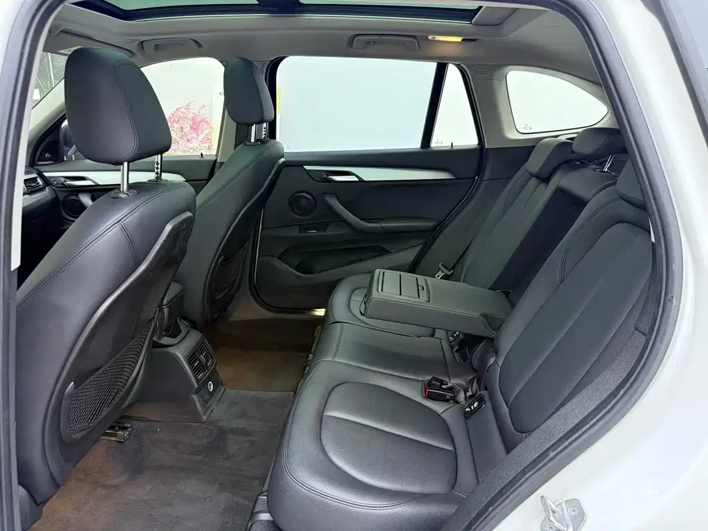 BMW X1 — миниатюра 19