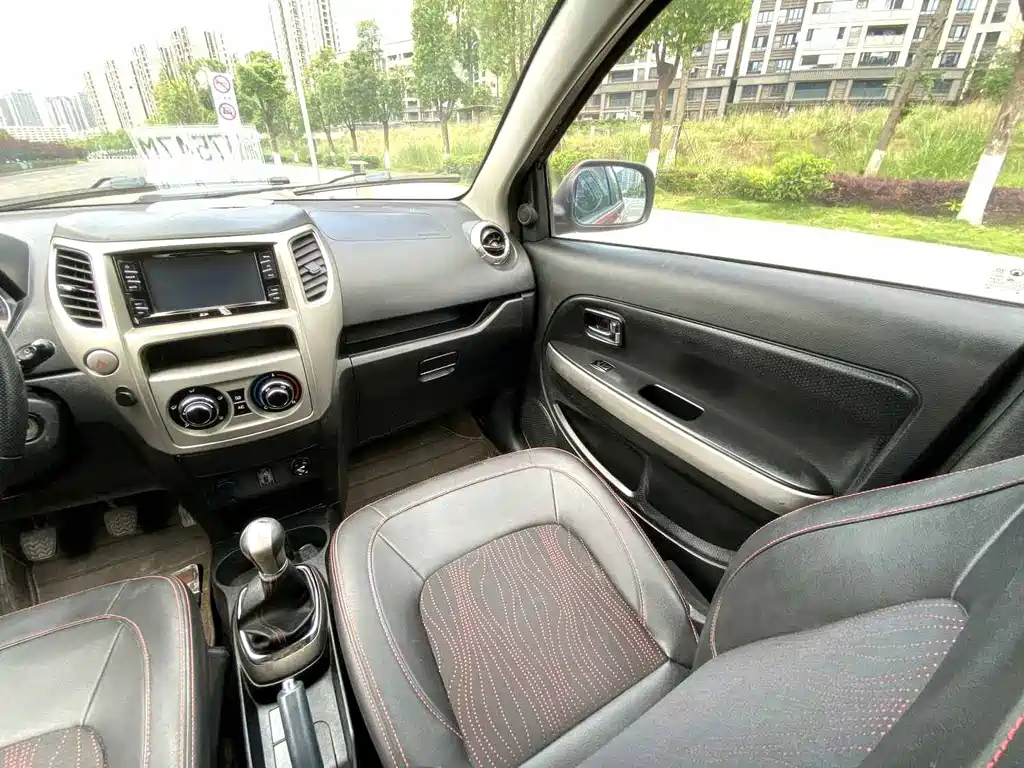 Great Wall Great Wall M4 — миниатюра 11