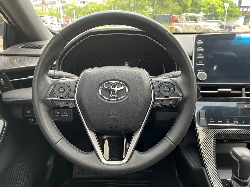 Toyota Avalon — миниатюра 15