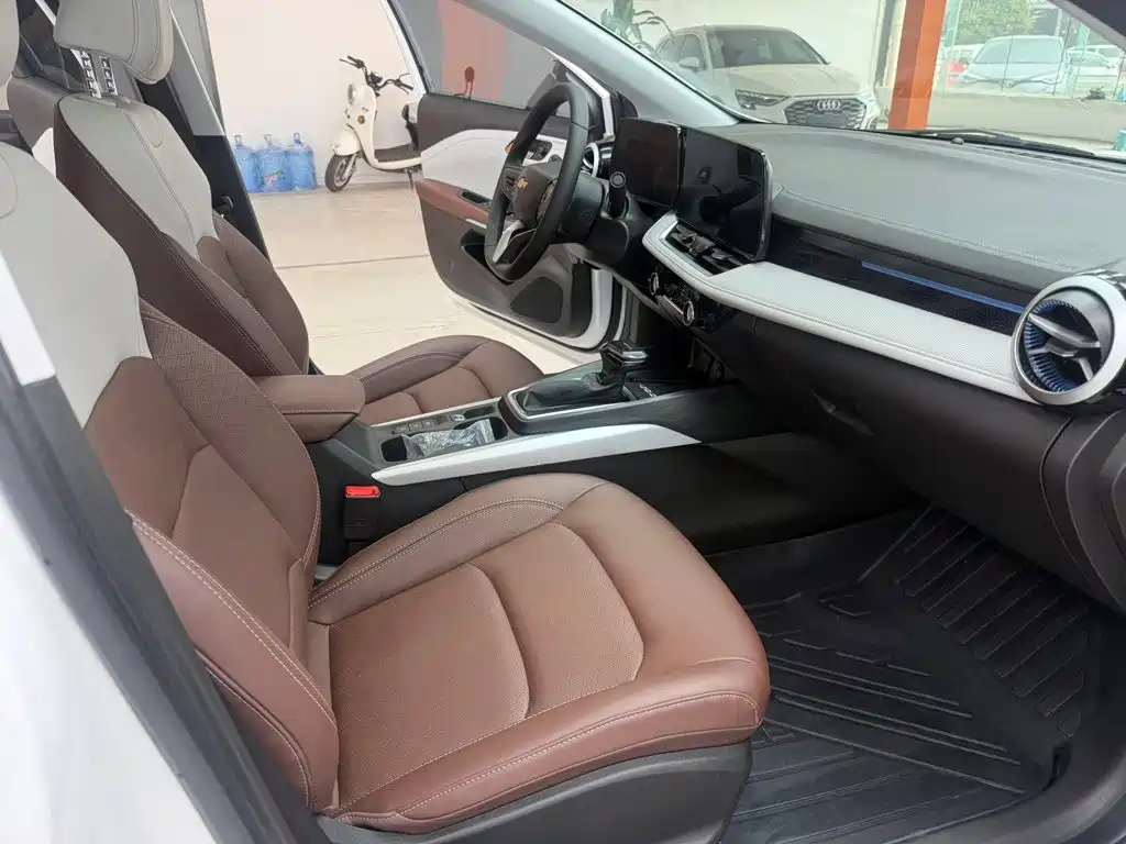 Chevrolet Monza — миниатюра 10