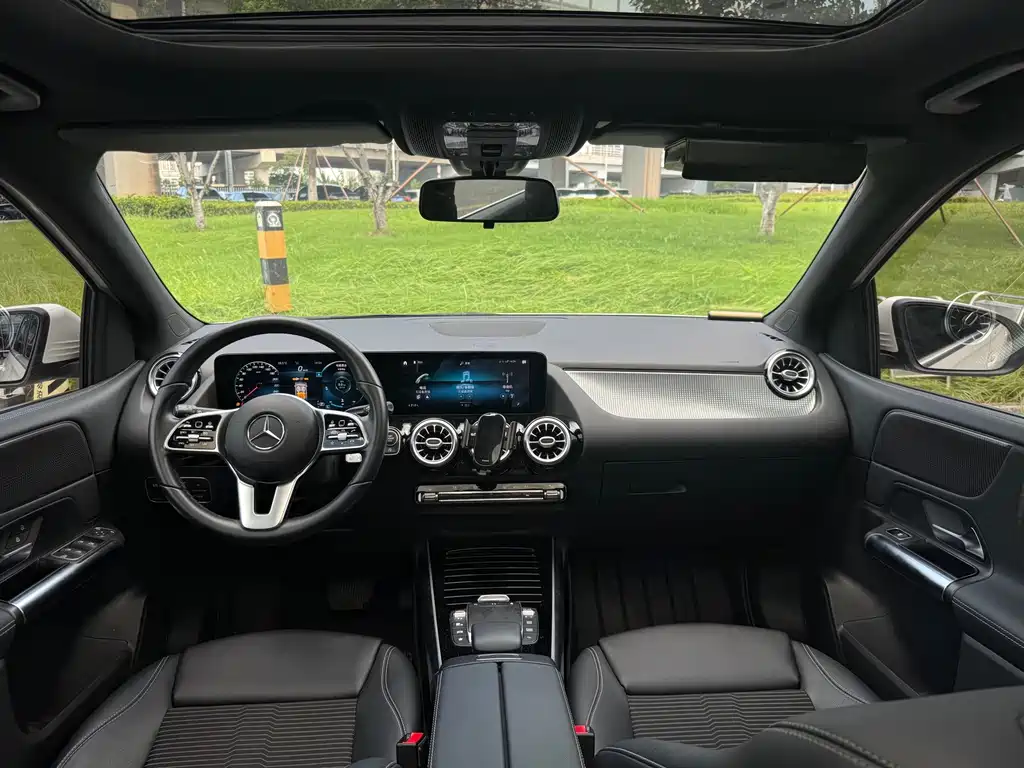 Mercedes-Benz B-Class — миниатюра 15