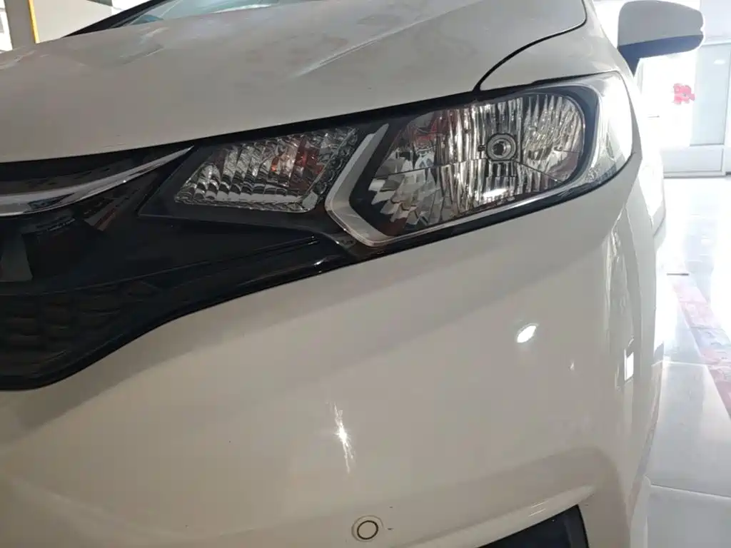 Honda Fit — миниатюра 24