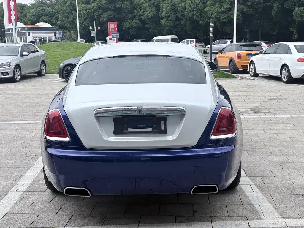 Rolls-Royce Wraith — миниатюра 11