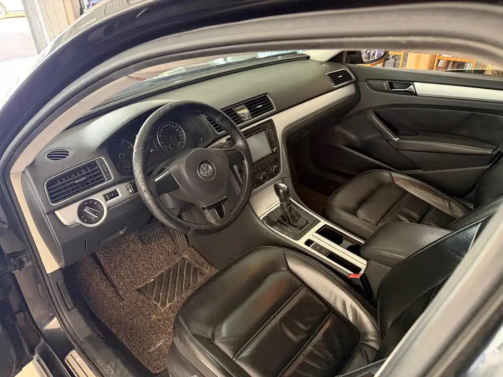 Volkswagen Passat — миниатюра 8