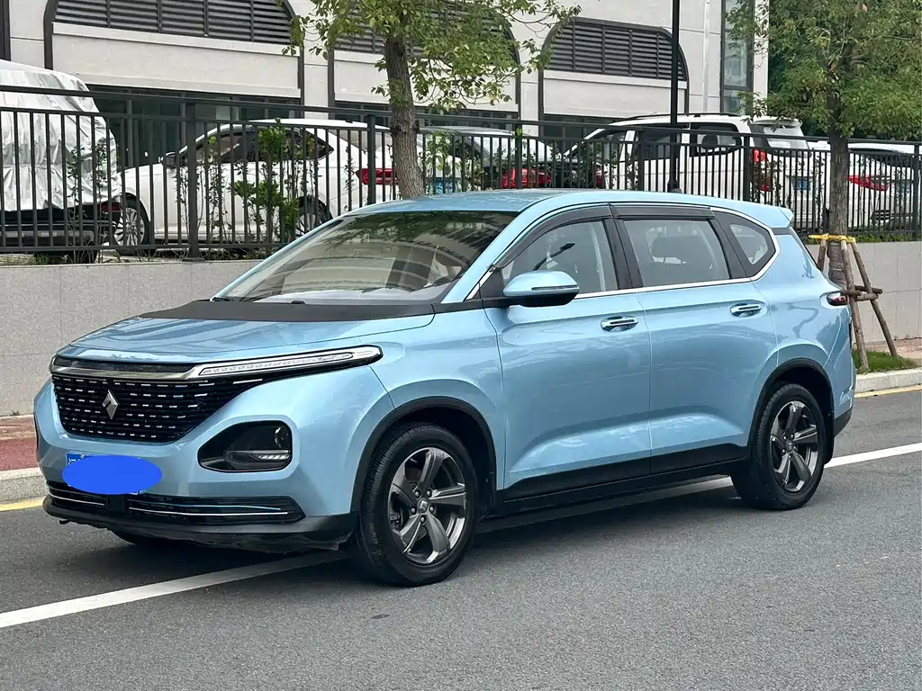 Купить Baojun RM-5