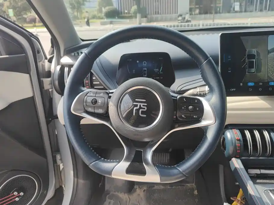 BYD Yuan Plus — миниатюра 15