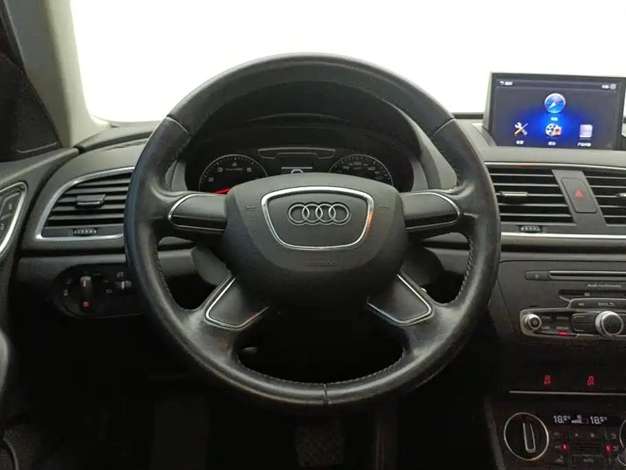 Audi Q3 — миниатюра 15