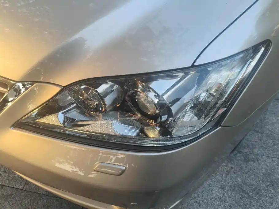 Lexus ES — миниатюра 5