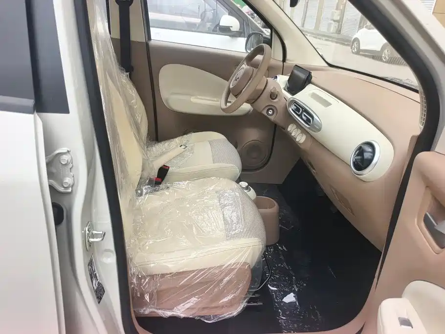 Wuling Mini EV MINIEV 2025