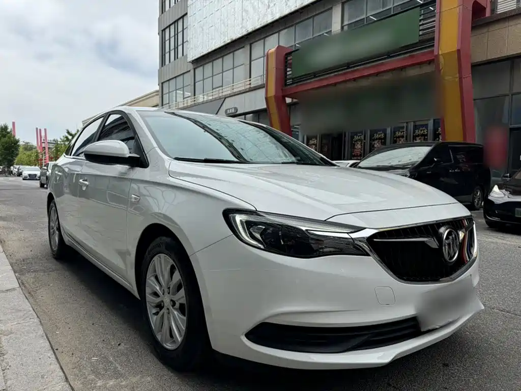 Buick Excelle — миниатюра 4