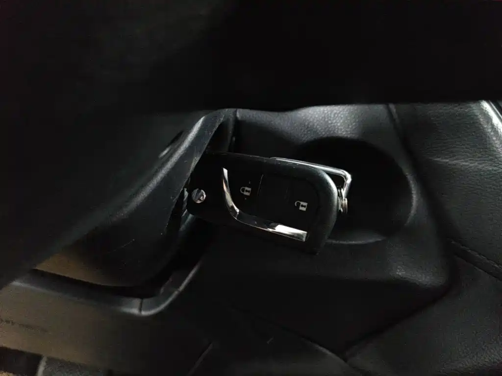 Toyota Frontlander — миниатюра 17