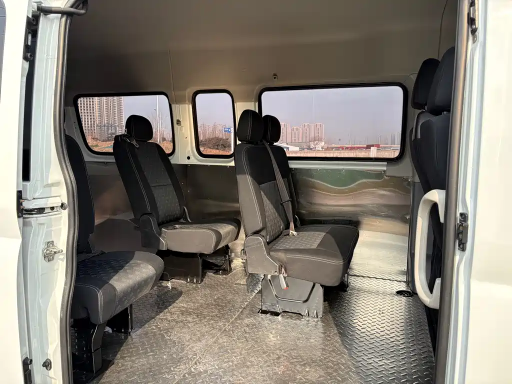 SAIC MAXUS XINTU V80