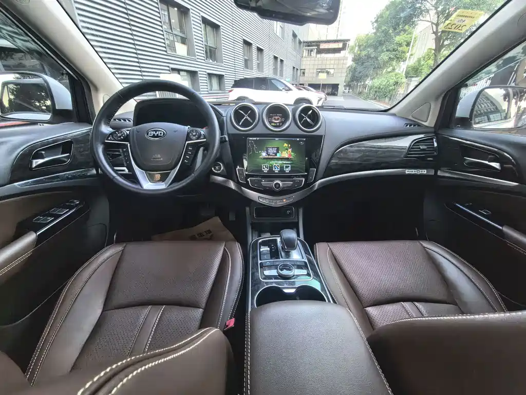 BYD Tang New Energy — миниатюра 6