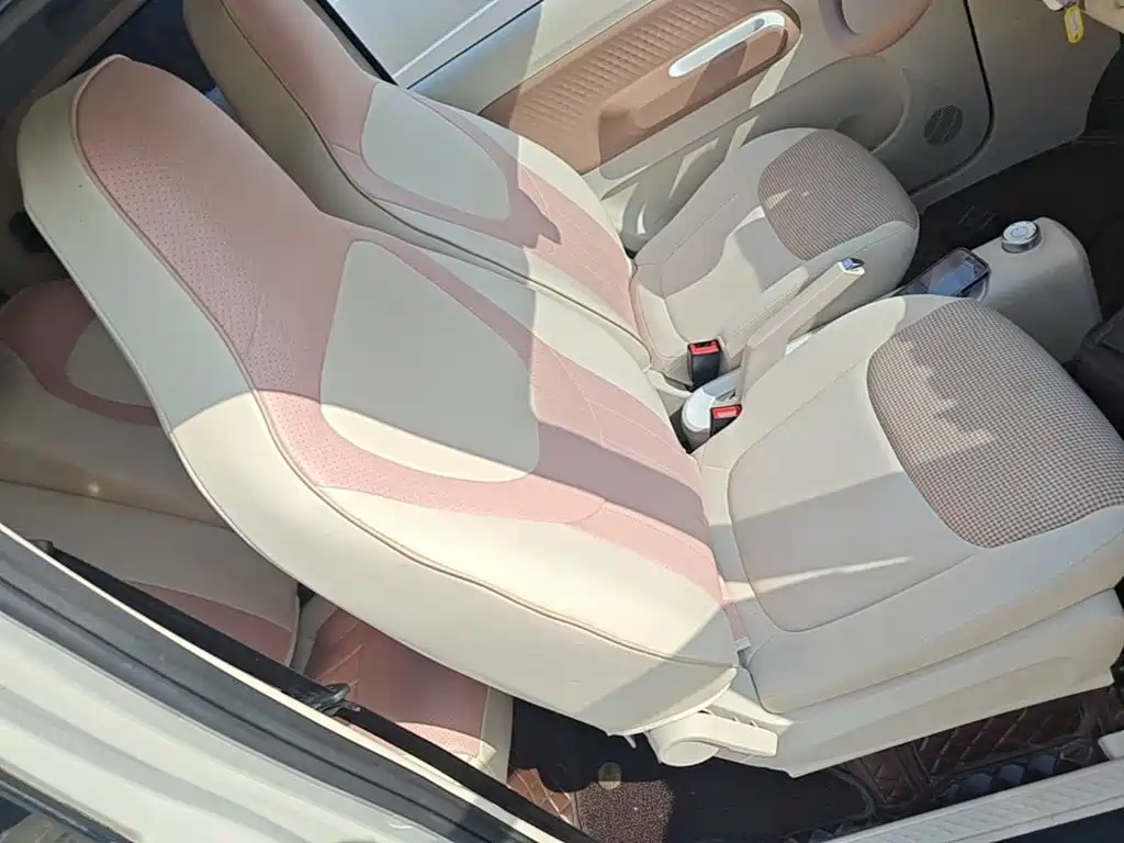 Wuling MINIEV — миниатюра 25