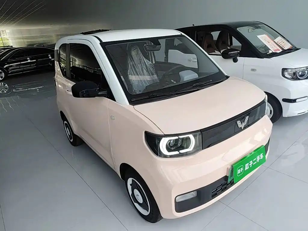 Wuling MINIEV — миниатюра 4