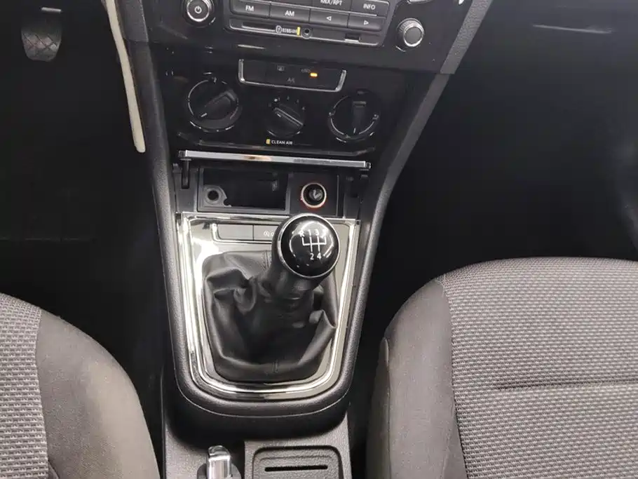 Volkswagen Bora — миниатюра 16