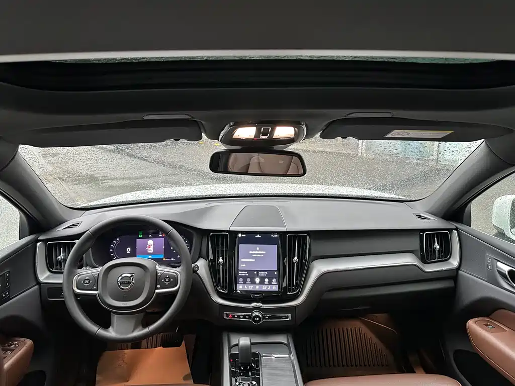 Volvo XC60 — миниатюра 10