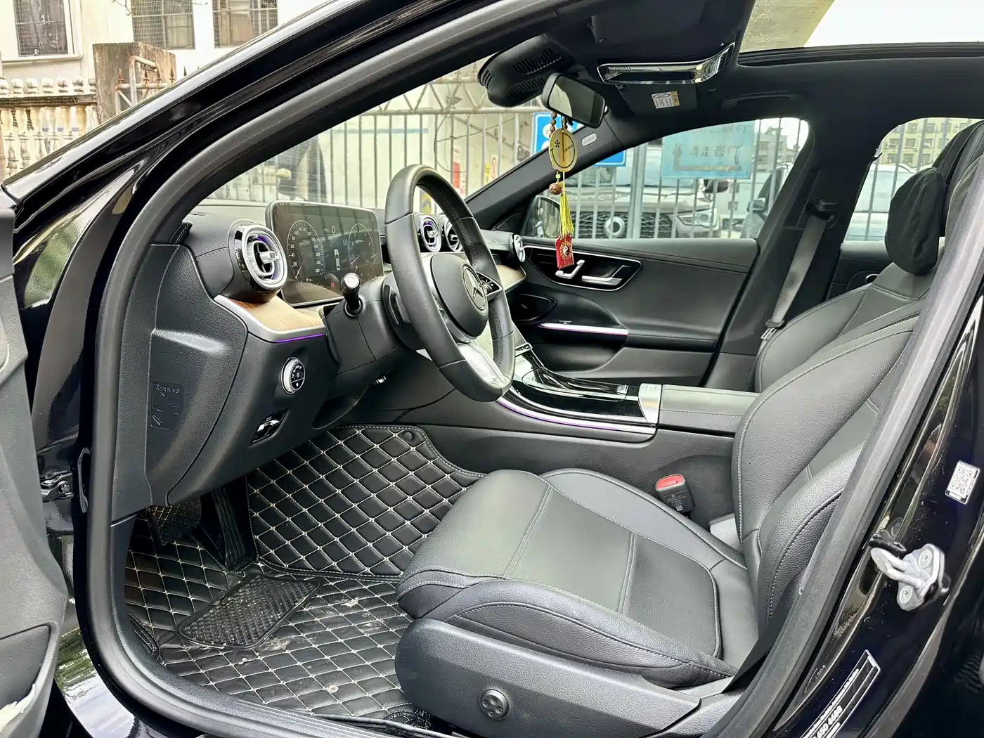 Mercedes-Benz C-class 2023 Черный из Китая