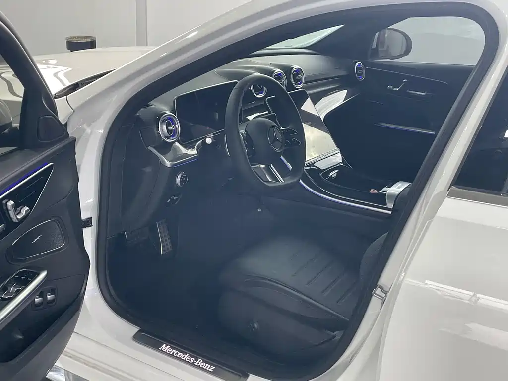 Mercedes-Benz C-Class New Energy — миниатюра 6