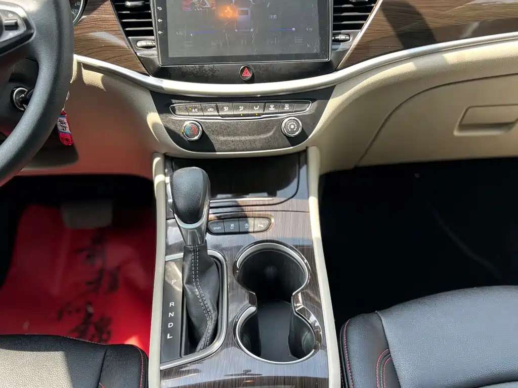 Buick Verano — миниатюра 13