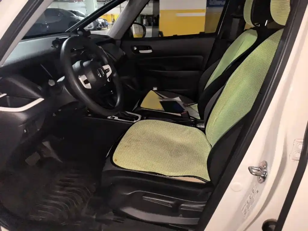 Honda Fit — миниатюра 8