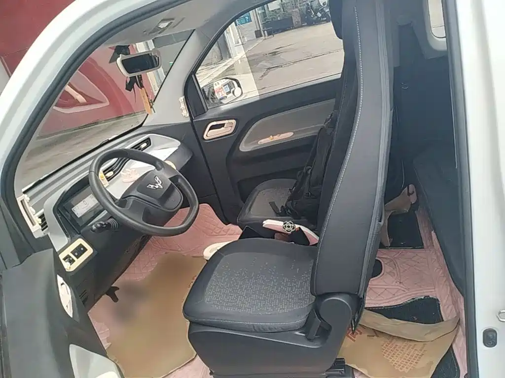 Wuling MINIEV — миниатюра 15