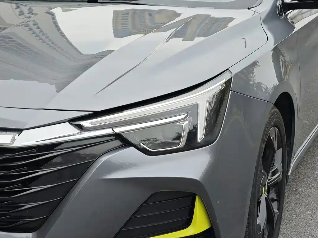 Roewe i6 MAX — миниатюра 16