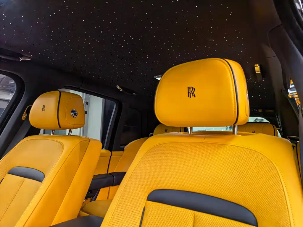 Rolls-Royce Cullinan — миниатюра 8