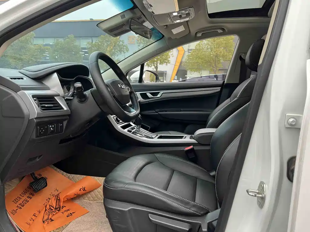 GEELY AUTOMOBILE EMGRAND GS